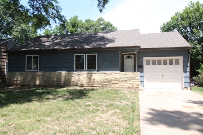 property at 3134 W 44 Terrace
