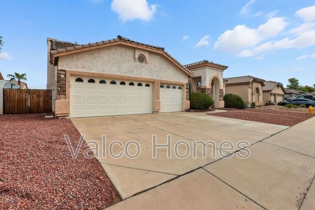 property at 8338 W Rose Ln