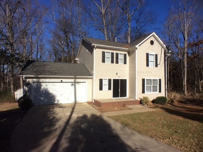 6265 Branch Hill Cir