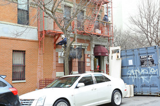 302-308 W 150th St in New York, NY - Building Photo - Building Photo