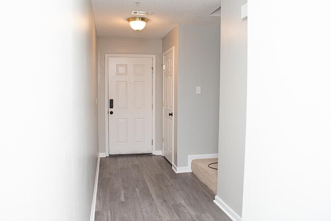268 Swaying Pine Ct in Crestview, FL - Building Photo - Building Photo