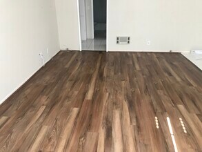 524 Francisca N Ave, Unit 4B in Redondo Beach, CA - Building Photo - Building Photo
