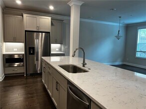 529 Clover Ln in Alpharetta, GA - Building Photo - Building Photo