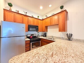 50650 Santa Rosa Plz in La Quinta, CA - Building Photo - Building Photo