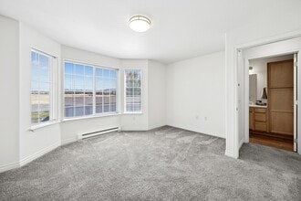 Lion's Gate in Walla Walla, WA - Building Photo - Building Photo