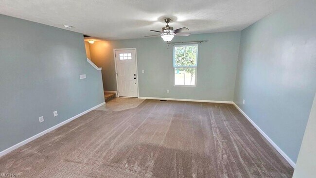 3320 Blossom Trl in Twinsburg, OH - Building Photo - Building Photo