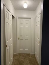 2575 S Syracuse Way, Unit E 107 in Denver, CO - Foto de edificio - Building Photo