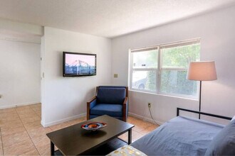 2704 Raeford Rd in Orlando, FL - Building Photo - Building Photo