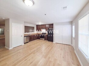 8596 Webb Rd in Riverdale, GA - Building Photo - Building Photo