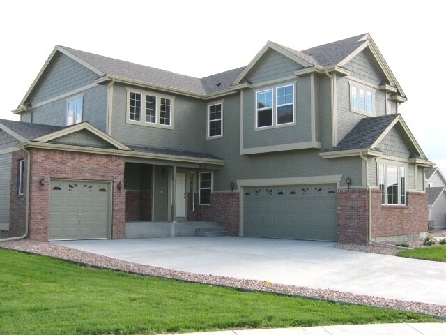 7113 Cowgirl Way in Colorado Springs, CO - Building Photo