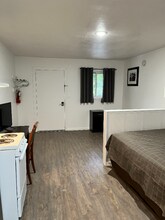45 Gage Rd in Lake George, NY - Building Photo - Building Photo