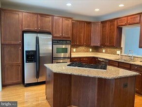 5382 Lavender Mist Ct in Centreville, VA - Building Photo - Building Photo