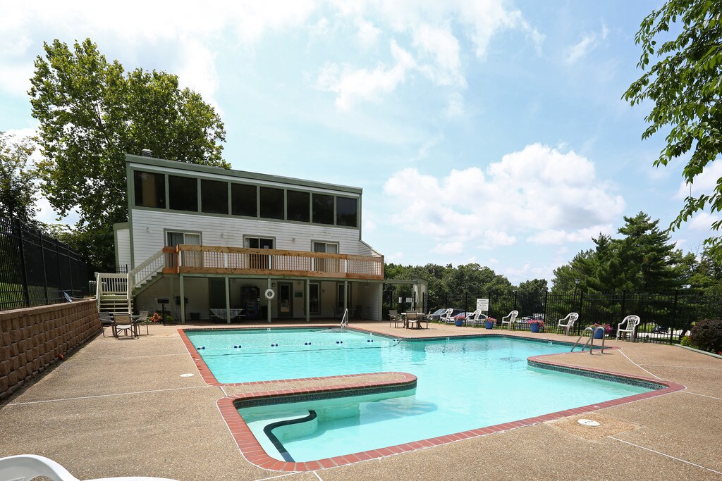 Bent Oak Apartments Lake St. Louis, MO Apartments For Rent