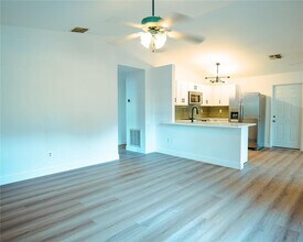 1262 Jeffords St in Clearwater, FL - Building Photo - Building Photo