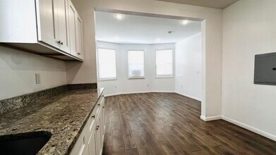 473 Grove St in Irvington, NJ - Building Photo - Building Photo