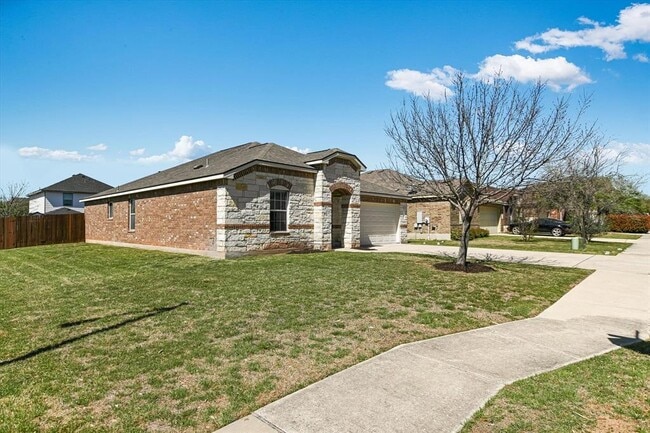 101 King Elder Ln in Leander, TX - Building Photo - Building Photo