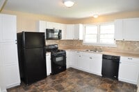 725 W Vine St photo'