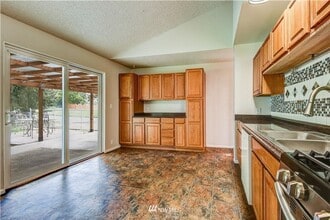 19670 SE 259th St in Covington, WA - Building Photo - Building Photo