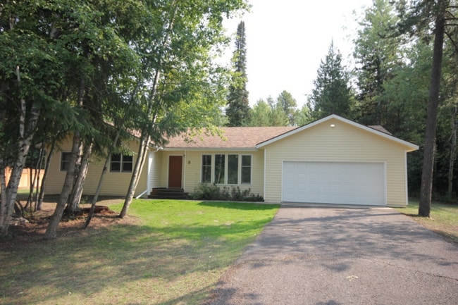 property at 3 Fairway Dr