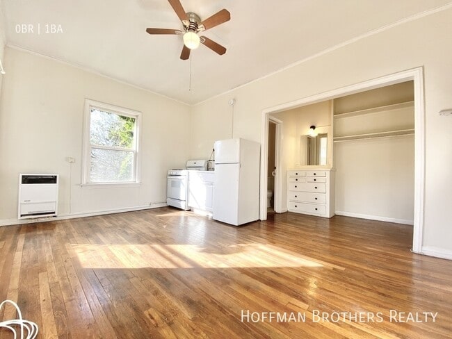 836 Sanborn Ave, Unit 322