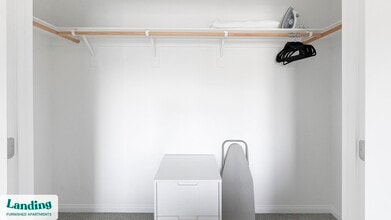 760 S Boulder Hwy in Henderson, NV - Foto de edificio - Building Photo