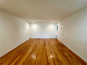 MMA in Los Angeles, CA - Building Photo - Interior Photo
