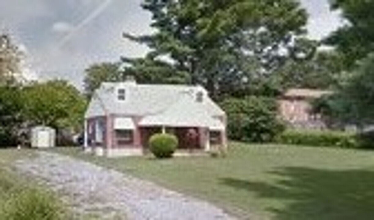 80 Homewood Dr in Lynchburg, VA - Building Photo