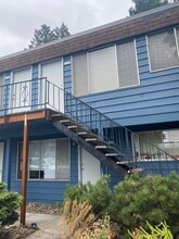 1525 SE 49th Ave in Portland, OR - Building Photo - Building Photo