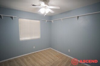 11903 Cedar Bluff Ave in Bakersfield, CA - Building Photo - Building Photo