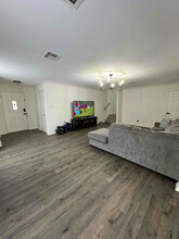 5624 Brougham Way in Austin, TX - Building Photo - Building Photo