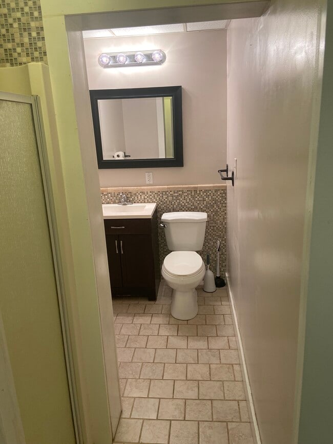 312 N Washington Ave, Unit Second floor in Scranton, PA - Building Photo - Building Photo