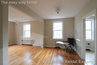 1716 Cambridge St, Unit #31 in Cambridge, MA - Building Photo - Building Photo
