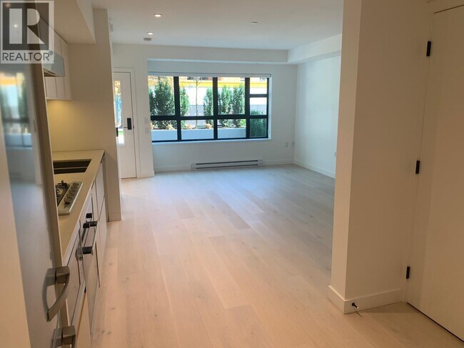 540 W 28th Ave in Vancouver, BC - Building Photo - Building Photo