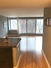 800 4th St SW-Unit -N422 in Washington, DC - Building Photo - Building Photo