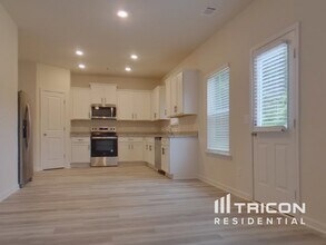 425 Prescott Wy in Villa Rica, GA - Building Photo - Building Photo