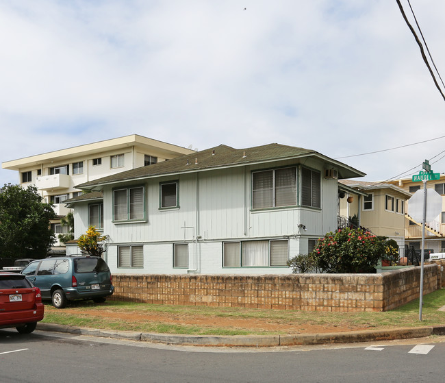 1779 Malanaia St in Honolulu, HI - Building Photo - Building Photo