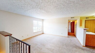5498 Cedar Spgs in Columbus, OH - Building Photo - Building Photo