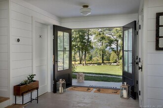 49 Benton Hill Rd in Sharon, CT - Building Photo - Building Photo