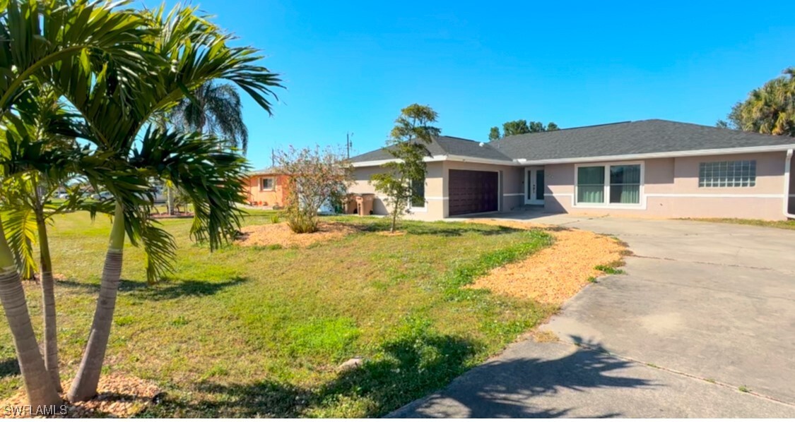 227 SE 45th Terrace in Cape Coral, FL - Building Photo