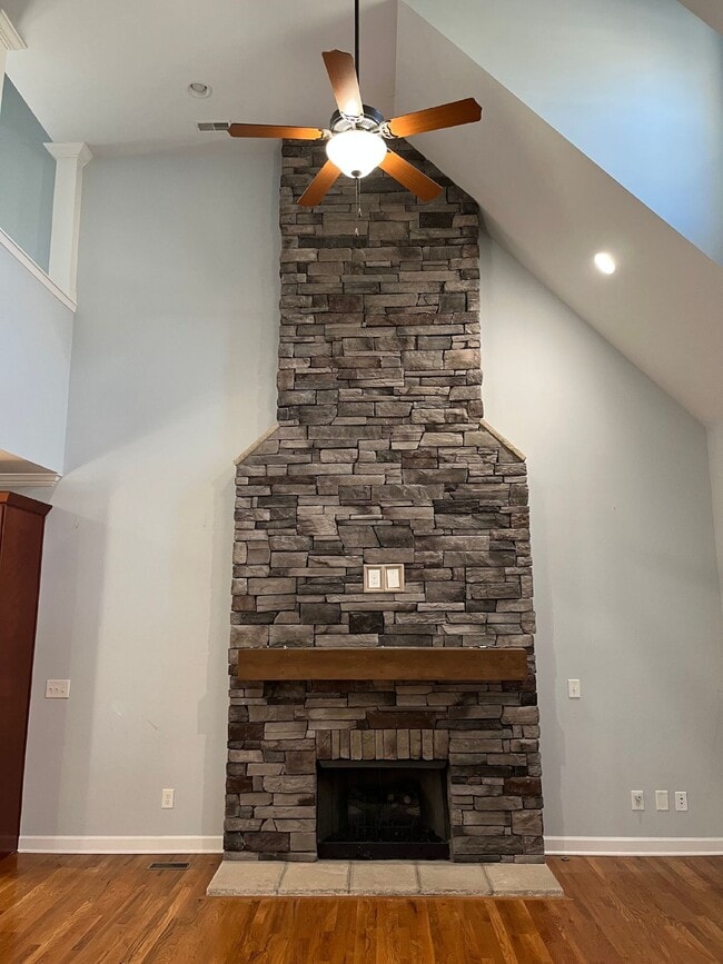 6050 Sanmar Dr in Spring Hill, TN - Building Photo - Building Photo