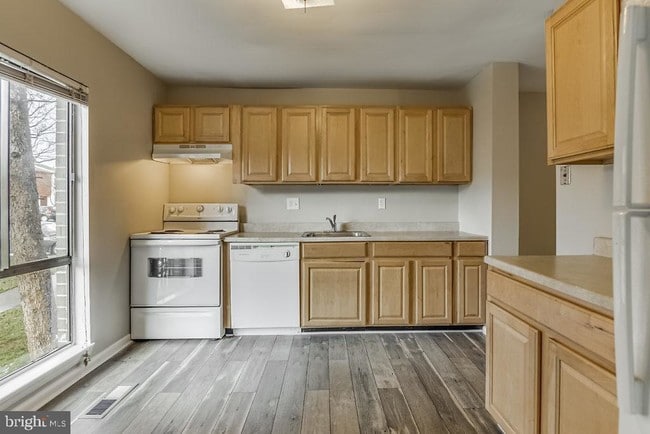 7301 Larrup Ct in Alexandria, VA - Building Photo - Building Photo