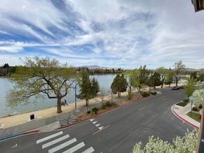2490 Eastshore Pl in Reno, NV - Building Photo - Building Photo