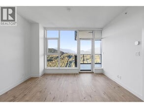 720 Farrow St in Coquitlam, BC - Building Photo - Building Photo