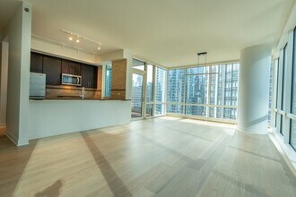 505 N McClurg Ct, Unit 2606 in Chicago, IL - Building Photo - Building Photo