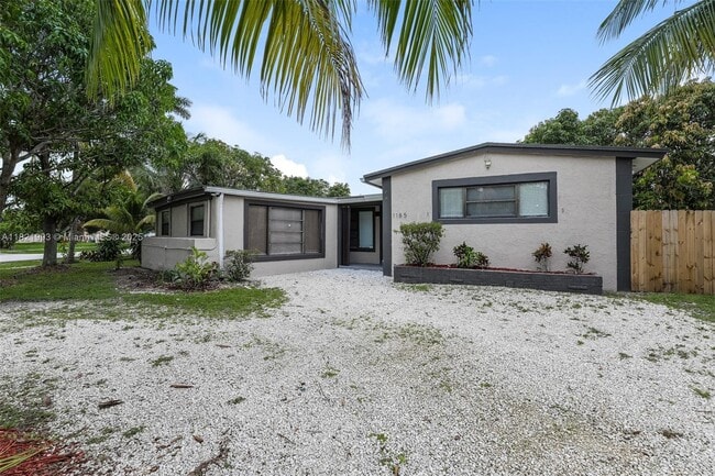 property at 1185 Arizona Ave