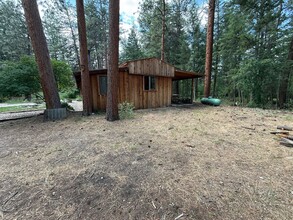 1945 Middle Bear Creek Rd in Victor, MT - Building Photo - Building Photo