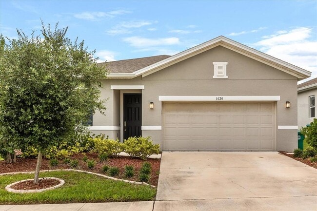 1020 River Otter Wy in DeLand, FL - Building Photo - Building Photo