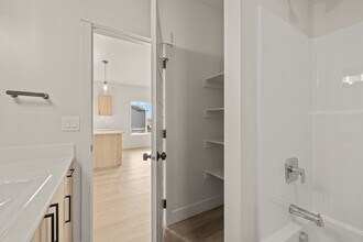 Canyon Ridge Townhomes in Billings, MT - Foto de edificio - Building Photo