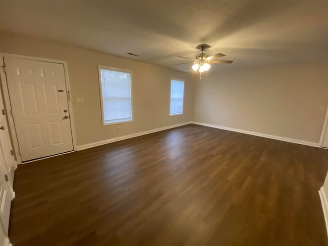 4642 Woodstone Dr in Bowling Green, KY - Building Photo - Building Photo