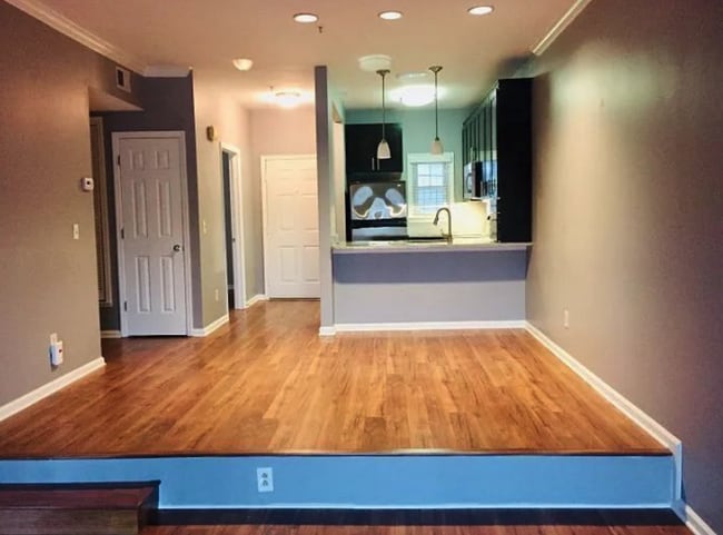 142 West End Pl in Nashville, TN - Building Photo - Building Photo